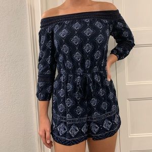 Hollister XS Blue and White Romper